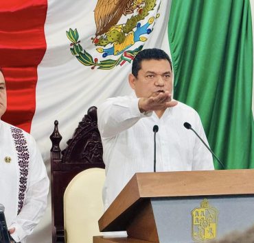 Javier May Rodríguez toma protesta como Gobernador de Tabasco