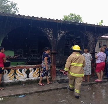 Explosión en una casa en Comalcalco dejó dos víctimas fatales