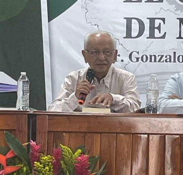 Presentan "El Cuento de mi Vida", del Dr. Gonzalo González