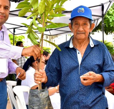 Las acciones emprendidas por el gobierno de Javier May no solo son simbólicas, sino que también representan un impacto tangible en la vida de los ciudadanos.