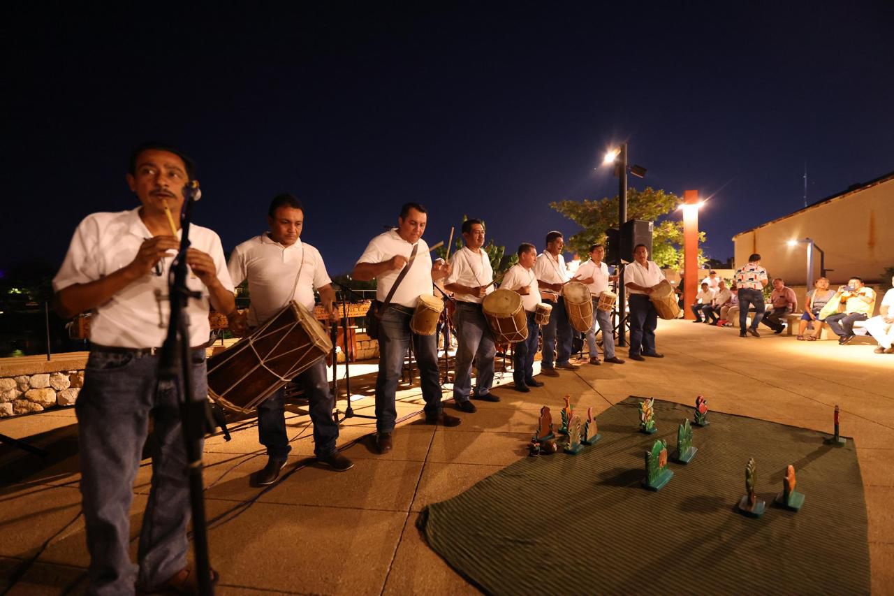 Realizan actividades culturales en Malecón de Villahermosa