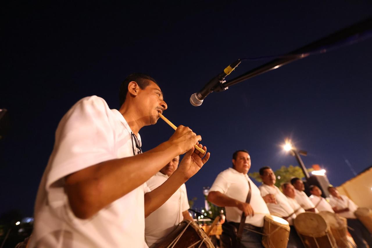 Realizan actividades culturales en Malecón de Villahermosa: Música y danzas tradicionales