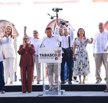 Es un honor servir al pueblo: Javier May