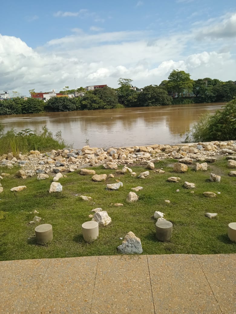 paseo alterno del malecón Carlos Madrazo