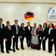 9 enfermeros de Tabasco viajan a Alemania para iniciar nueva etapa laboral