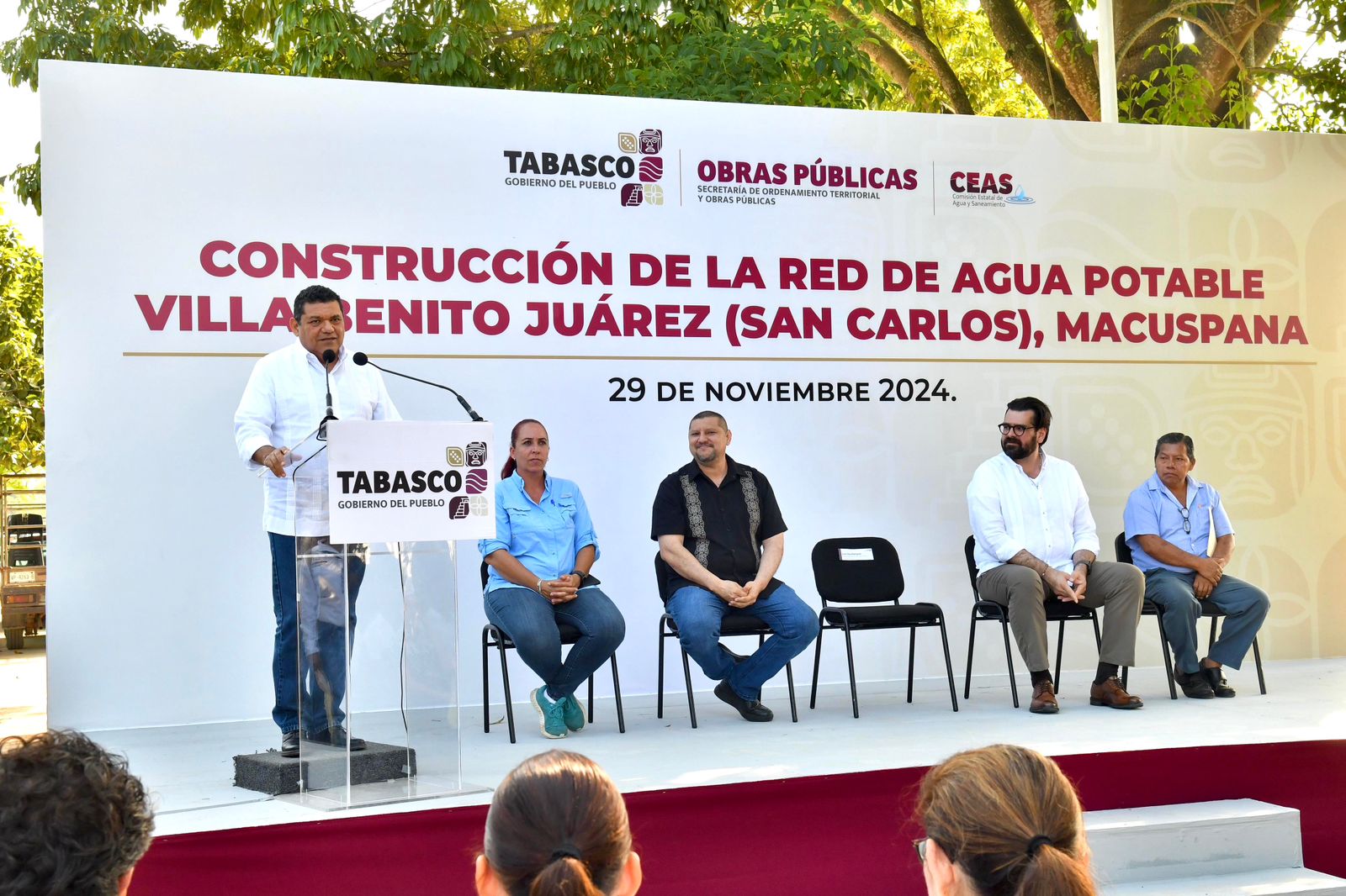 Inicia construcción de red de agua potable en Villa Benito Juárez, Macuspana