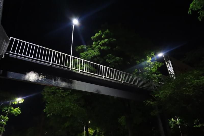 Nuevo Alumbrado en Centro Proyecto de Iluminación en Puentes Peatonales