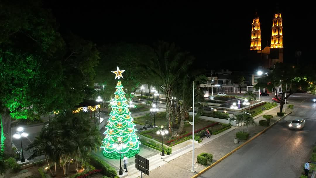 Encendido navideño y “Nochebuena en Centro” hacen brillar Villahermosa