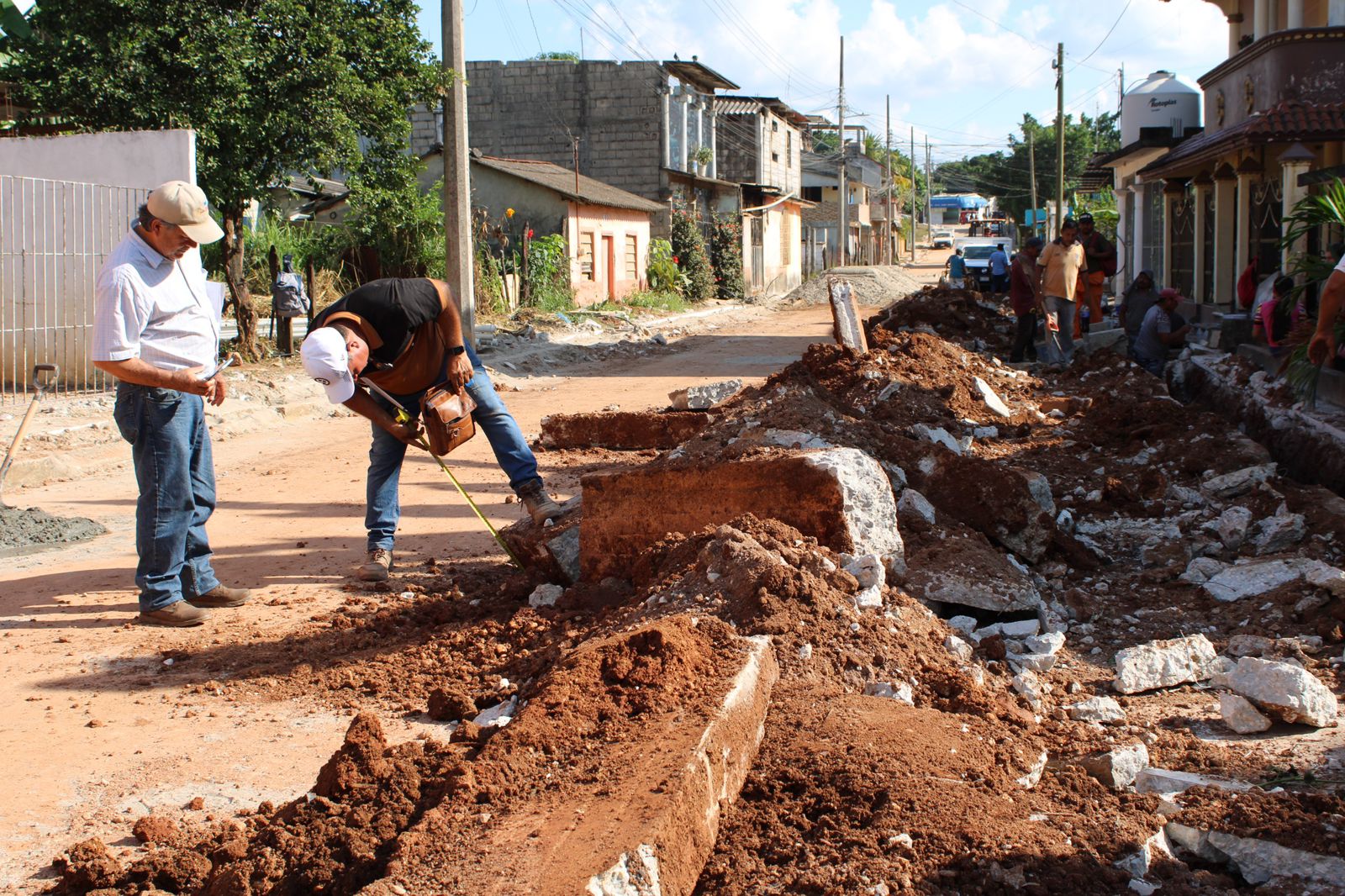 CEAS acelera construcción de red de agua potable