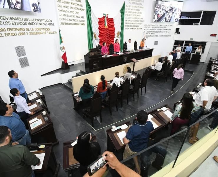 Diputados aprueban iniciativas