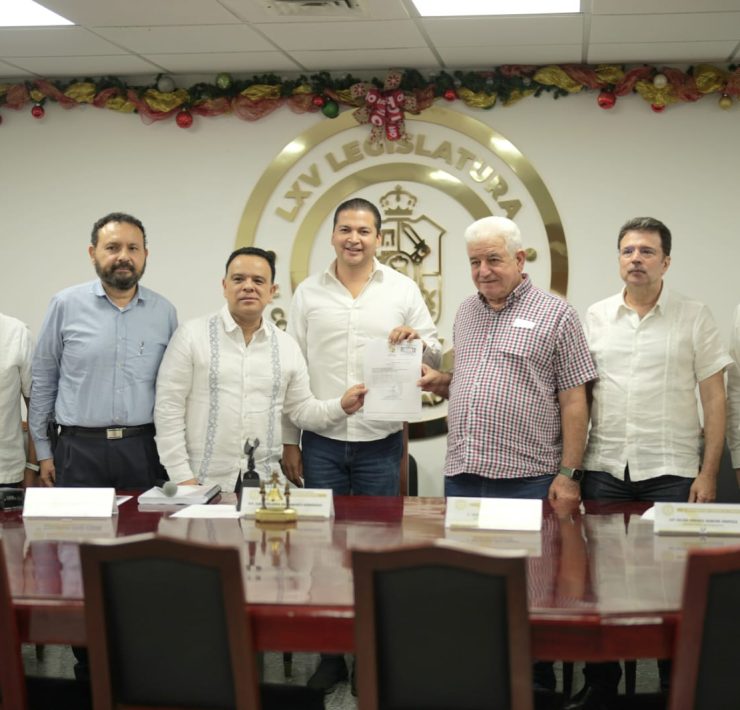 Entregan Plan Estatal de Desarrollo 2024-2030