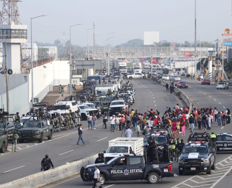 Motín en CRESET de Villahermosa