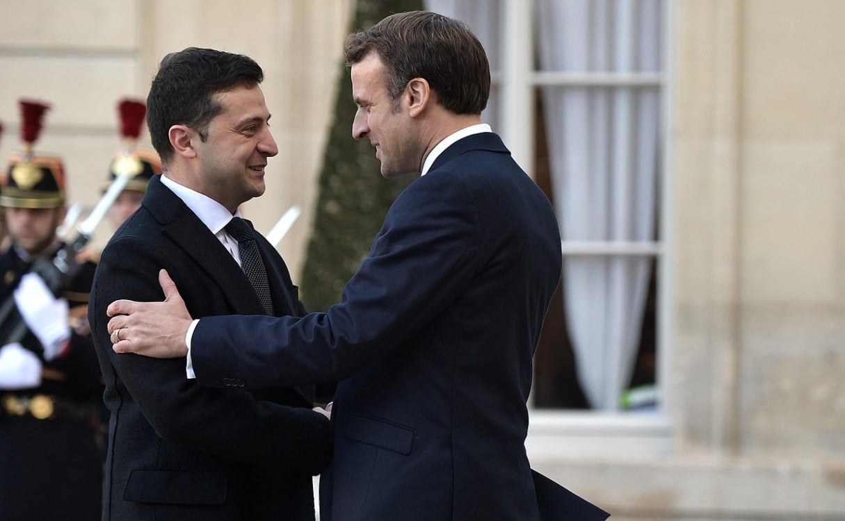 ¿Por qué Macron apoya a Zelenski?