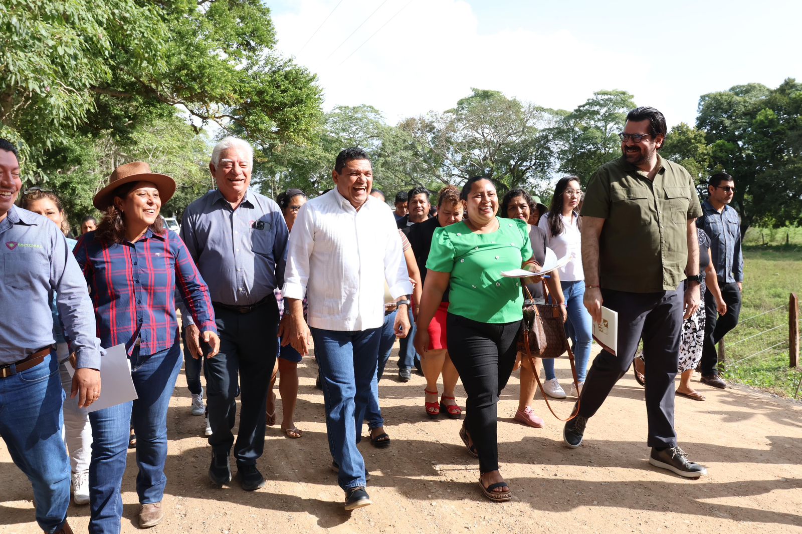 Distribución de agua potable en Villa Benito Juárez