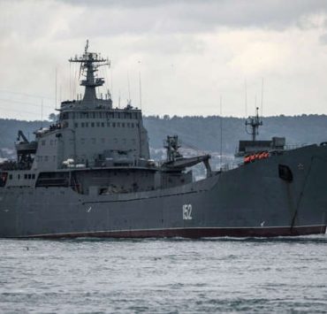 Rusia recibió fuerte golpe naval que lo obliga a huir