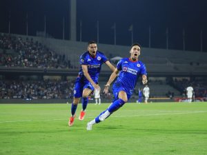 Para el Clausura 2025, Cruz Azul jugara administrativamente como local, en C.U. estadio de Pumas UNAM. 