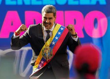 Nicolás Maduro tomará armas de ser necesario según él mismo