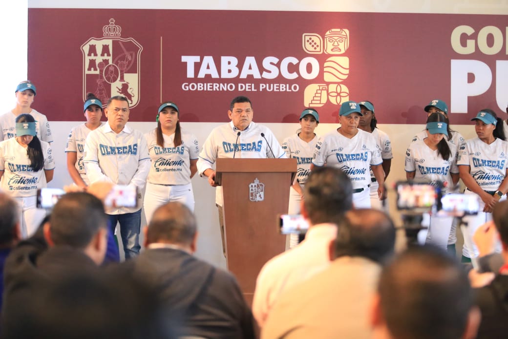 Presentación del equipo Olmecas de Tabasco en evento oficial