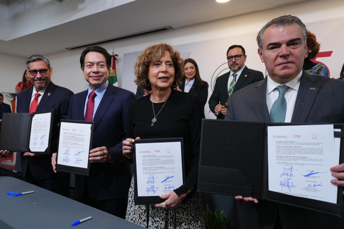 Gobierno y sector privado consolidan alianza educativa para el desarrollo tecnológico y social de México