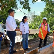 Cumple Yolanda Osuna con obra integral de pavimentación en Tamulté de las Sabanas