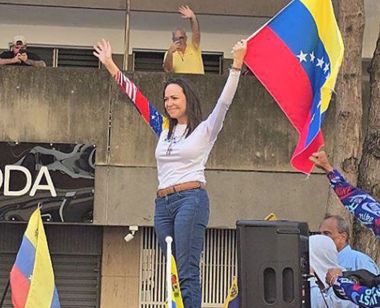 Detienen a líder opositora venezolana María Corina