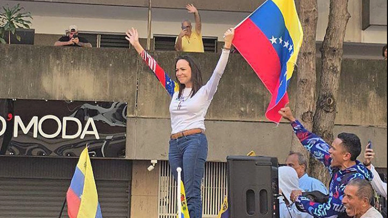 Detienen a líder opositora venezolana María Corina