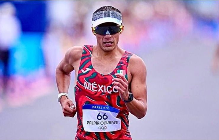 Mexicano rompe récord mundial en una carrera en Nueva York