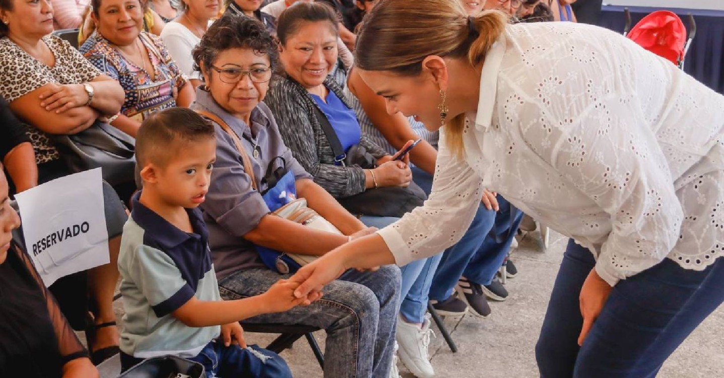 Atención a personas con discapacidad Un compromiso de Mérida