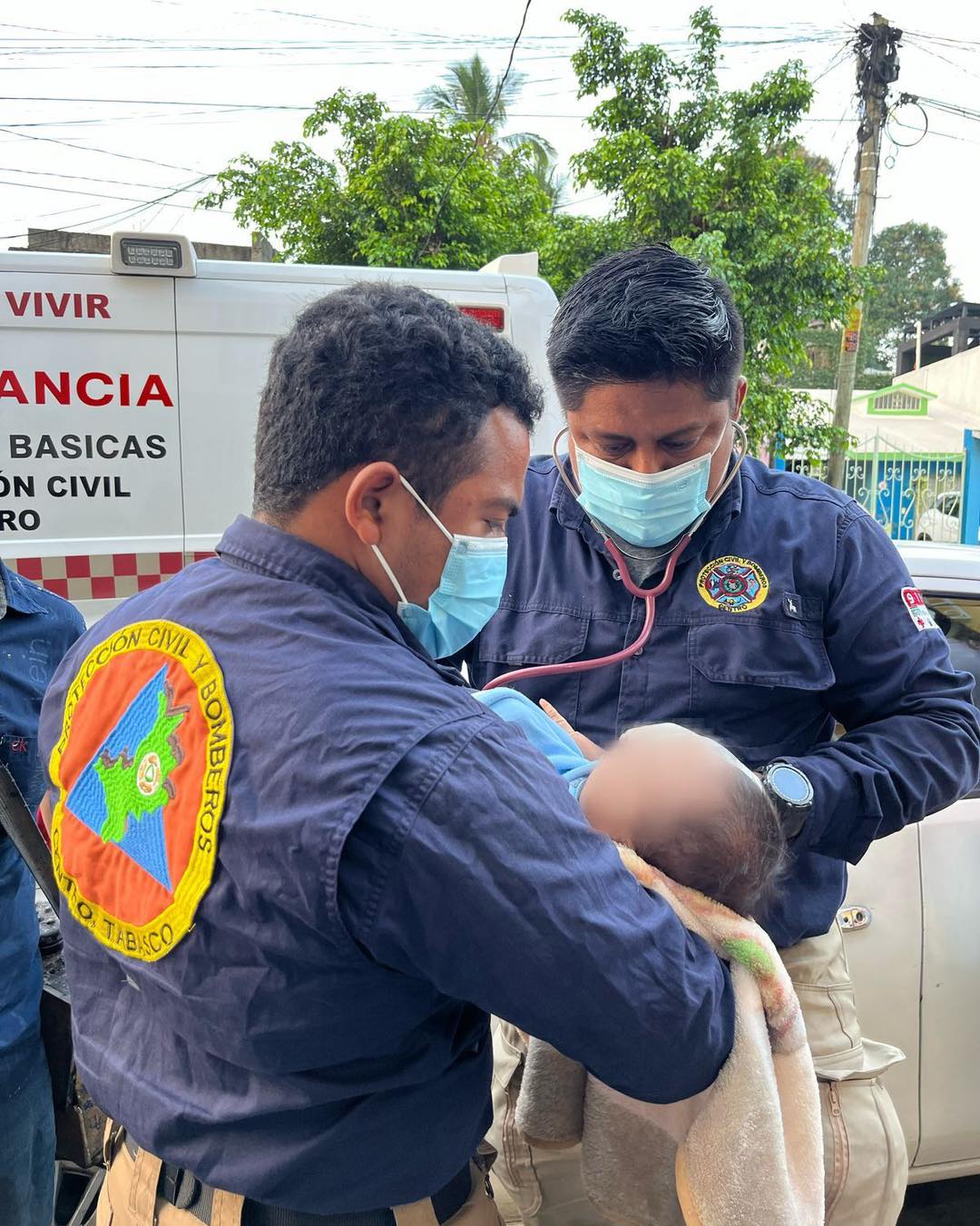 Autoridades atienden al bebé abandonado en Villahermosa