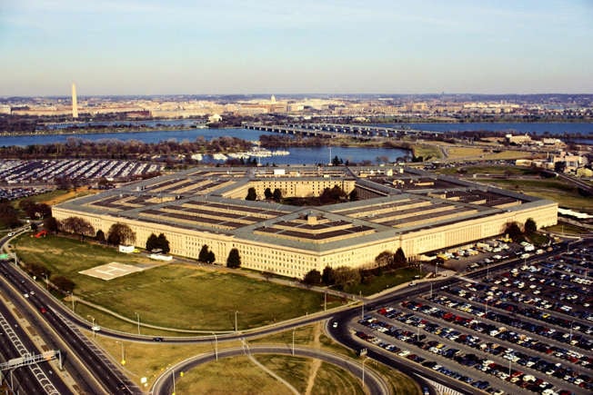 La Construcción del Mayor Centro Militar en Pekín