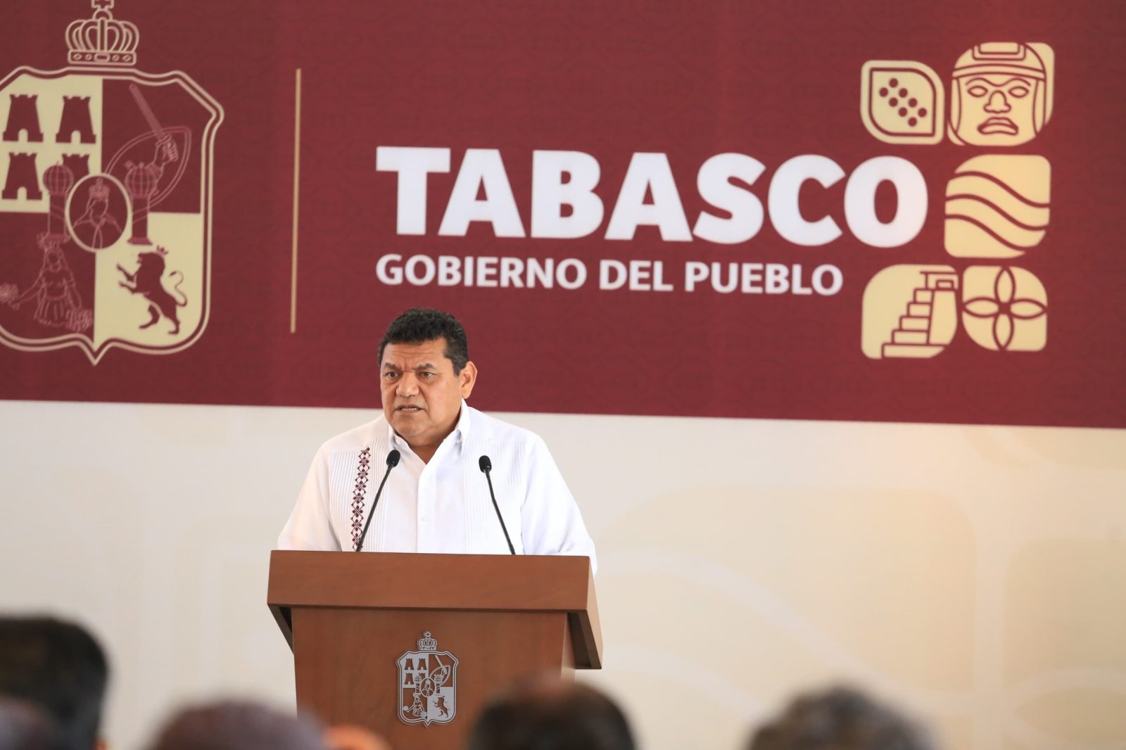 Gobierno de Tabasco prioriza a empresas locales