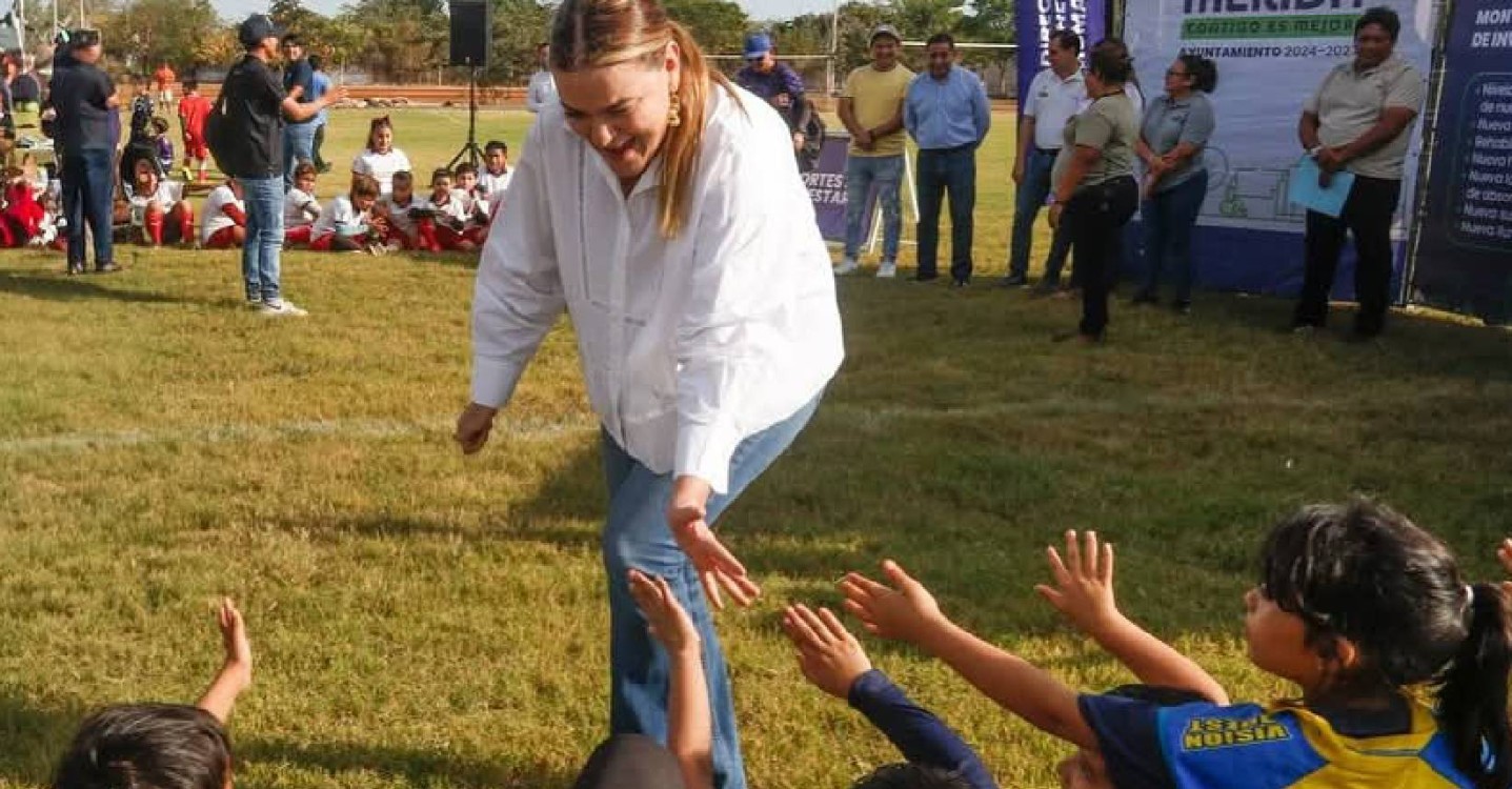 Gran inauguración del nuevo centro deportivo en San José Tecoh