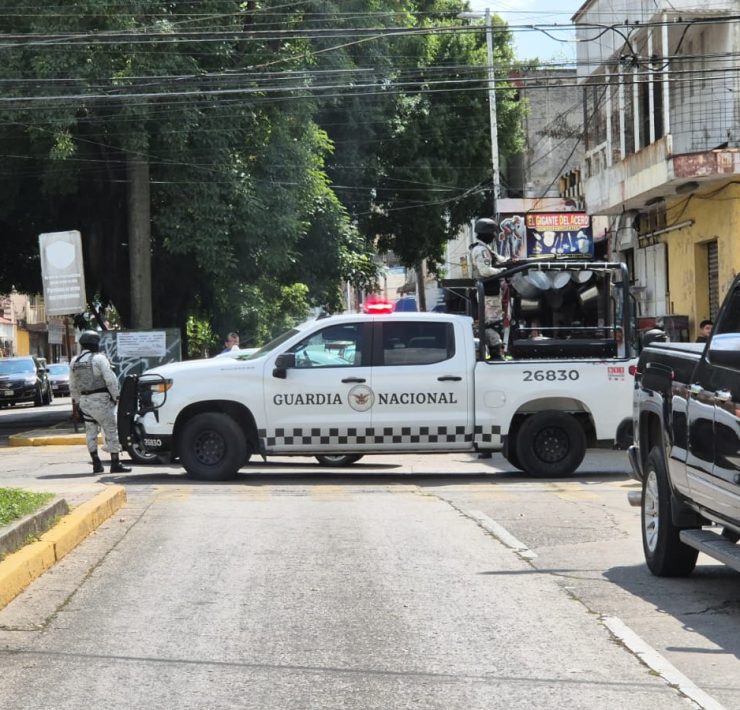 Guardia Nacional detiene a tres personas con armas