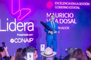 Mauricio Vila fue reconocido como líder por su impacto en el desarrollo y crecimiento de Yucatán.