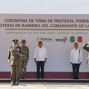 ¡Javier May presente en la Toma de Protesta en Zona Militar!