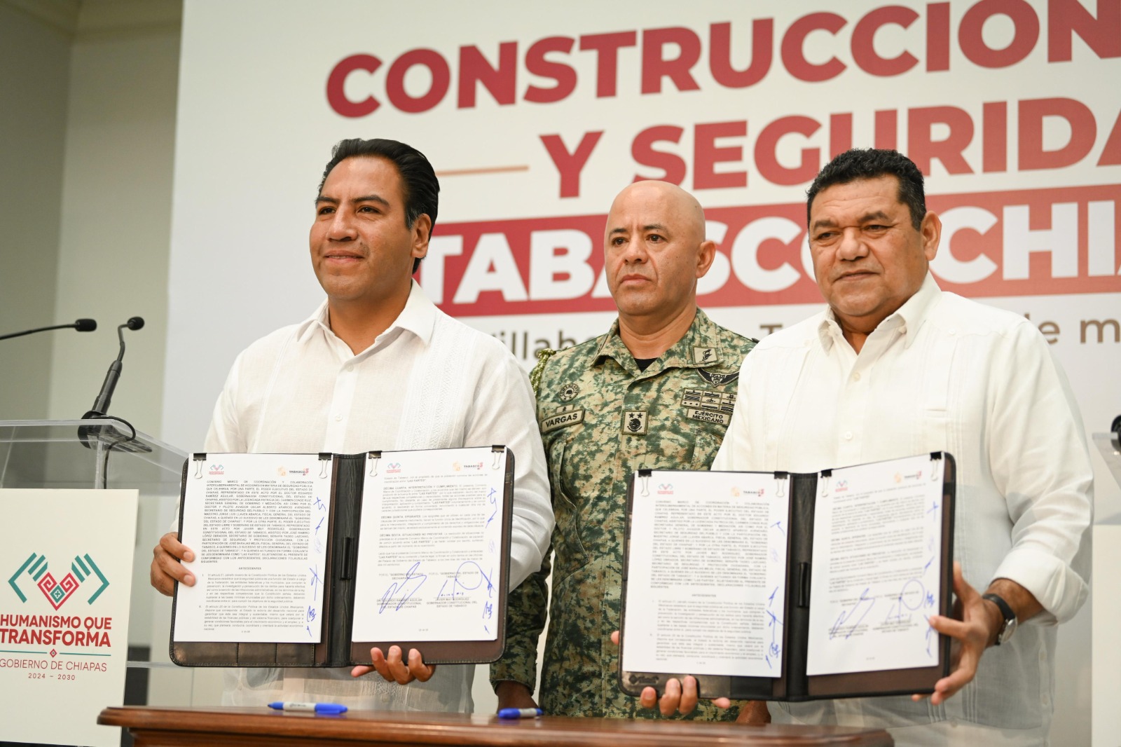 Firman acuerdo gobernadores Javier May y Eduardo Ramírez