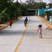 Habitantes de la colonia El Último Esfuerzo