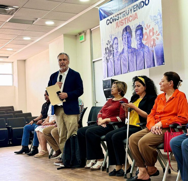 Presentan Construyendo Justicia