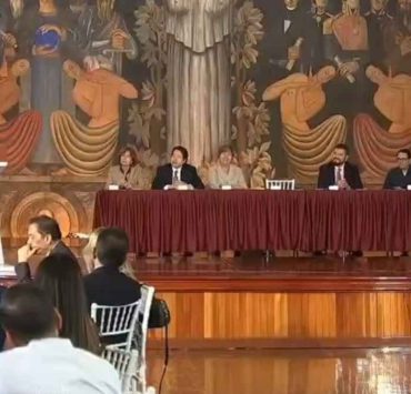 Aumento salarial a maestros