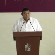 Conferencia de prensa del gobernador Javier May