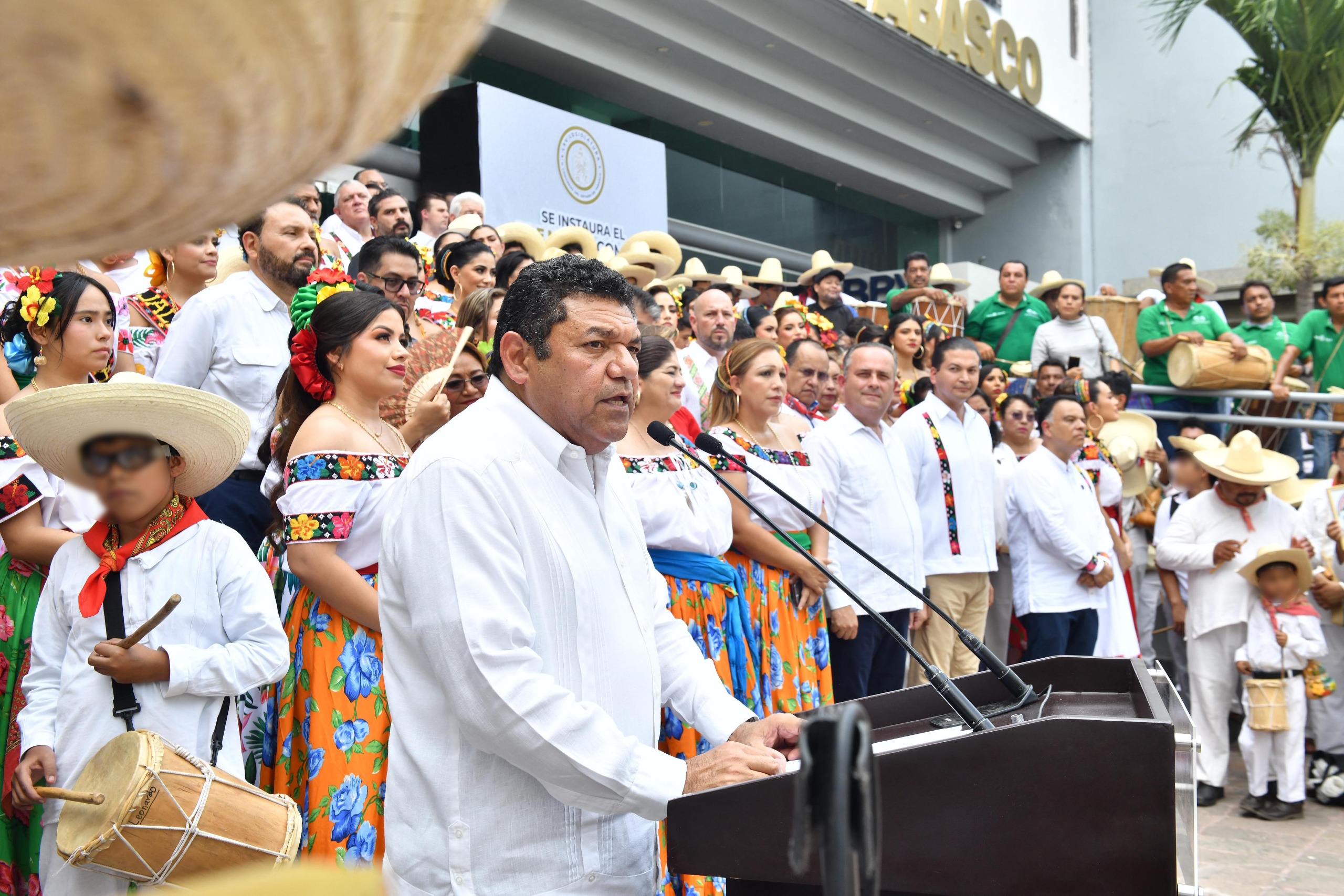 El Gobernador Javier May Rodríguez 