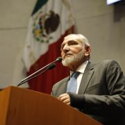 Gravar remesas de migrantes es una medida injusta