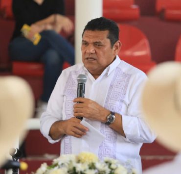 Javier May está comprometido con el sector agropecuario apoyo real a los productores