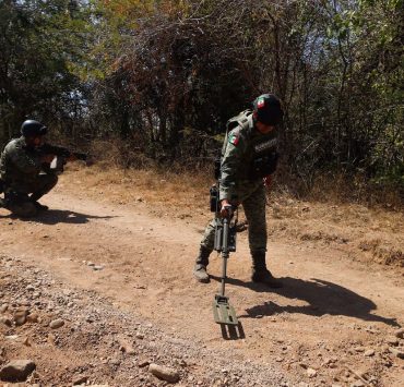 Mata mina a 6 elementos de la Guardia Nacional