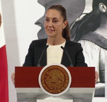 Pemex repara fuga de crudo en Paraíso
