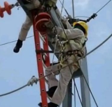 Se restablece energía eléctrica en la zona Country de Villahermosa