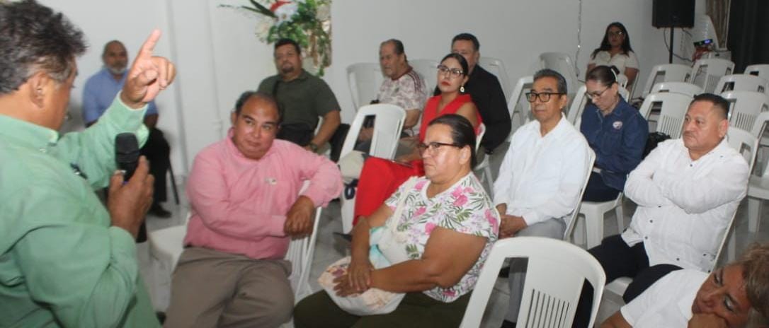 los ponentes