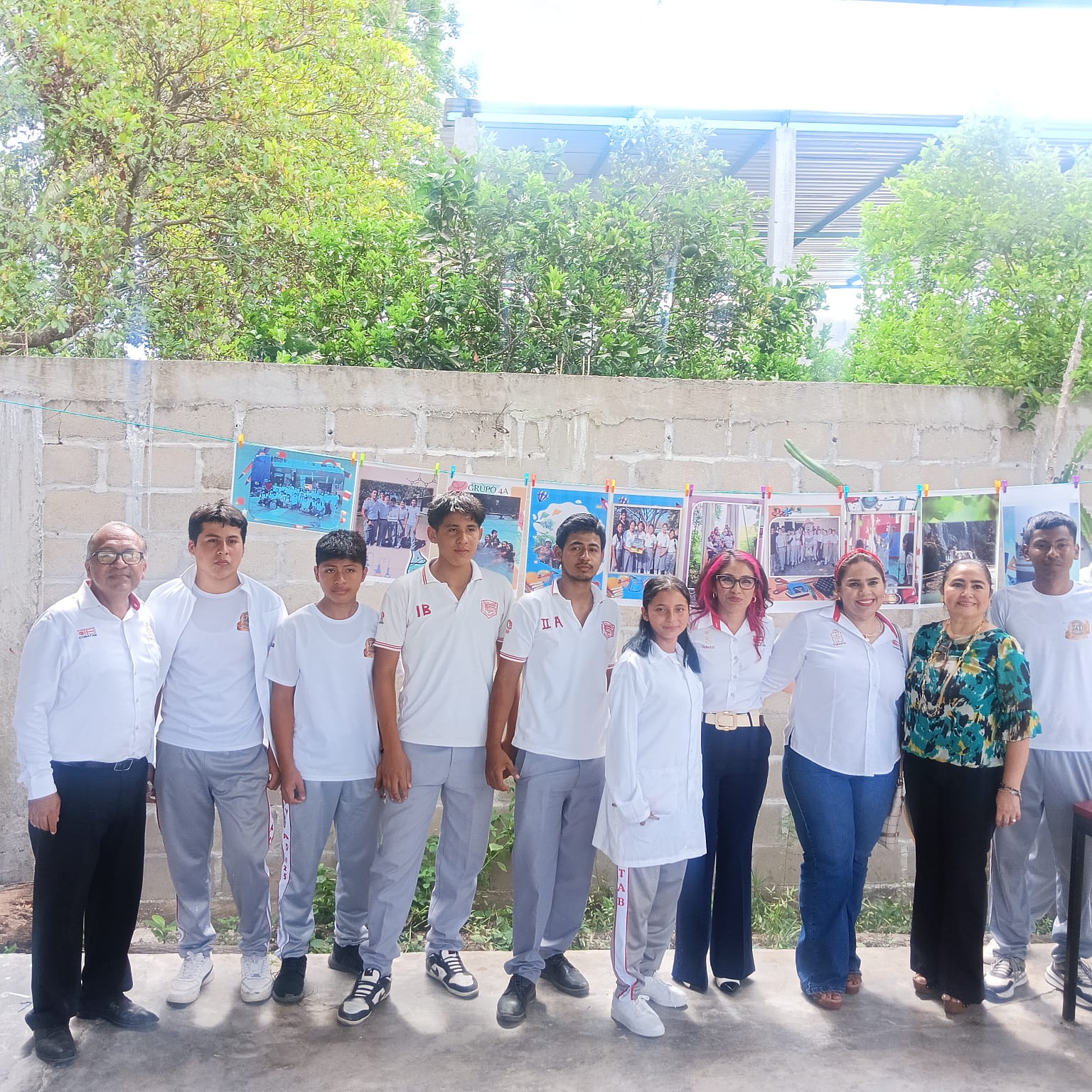 Estudiantes del EMSAD 25