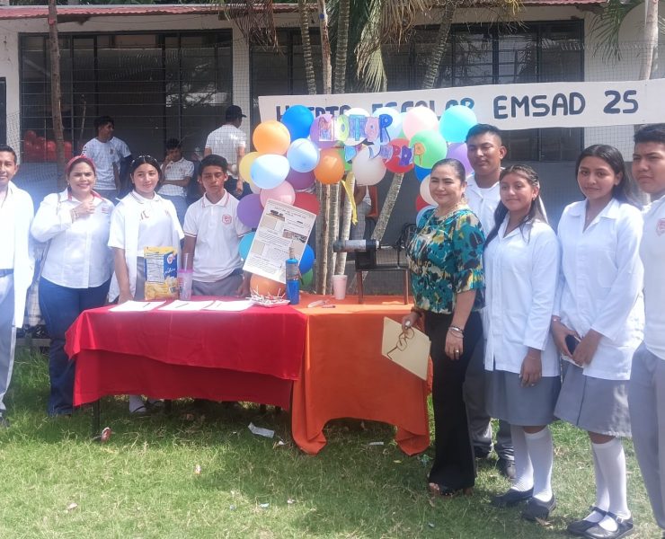 Primera Feria de Ciencia en el EMSAD 25