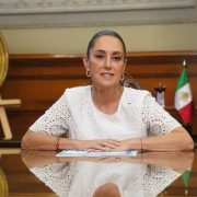 Sheinbaum pide a población de costas del sur estar alerta